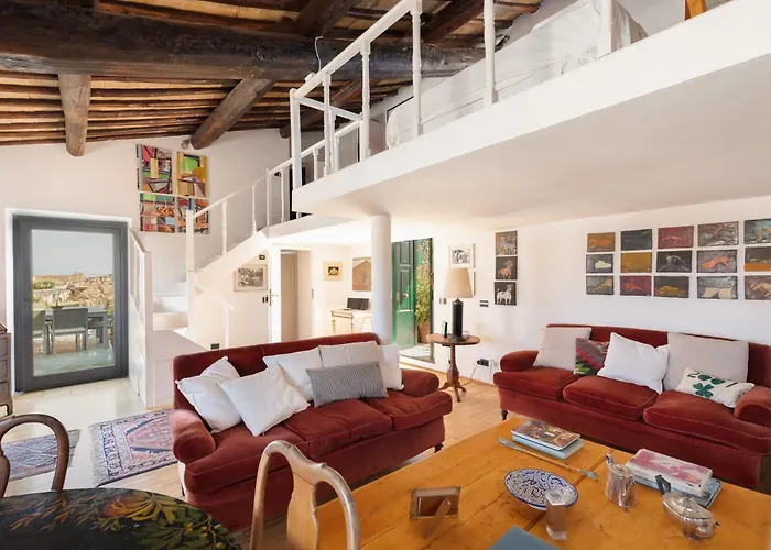 Farnese Stunning Penthouse | Romeloft