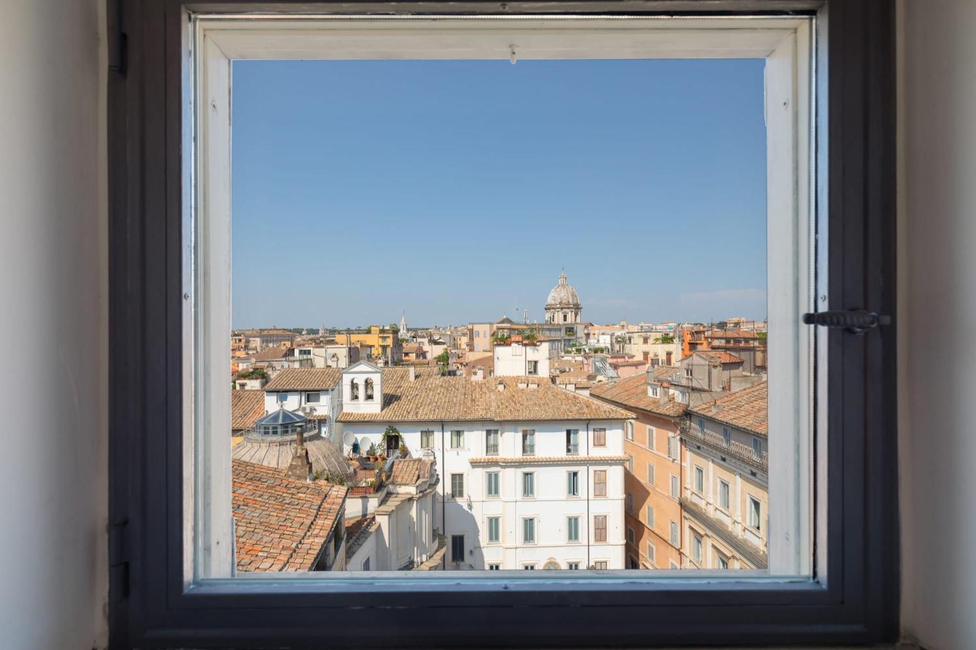 Farnese Stunning Penthouse | Romeloft Apartment Rom