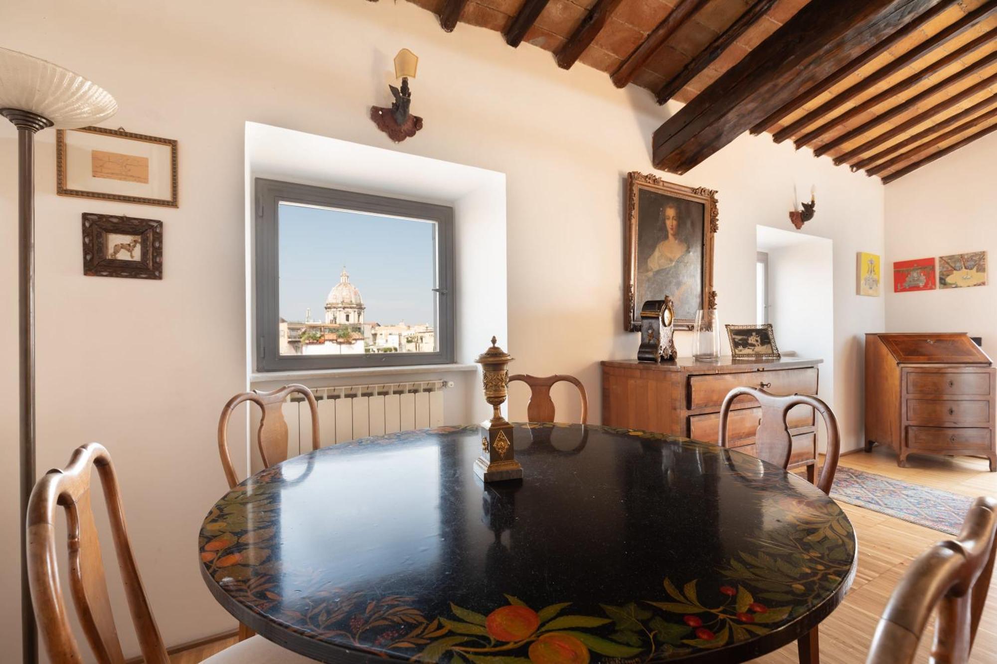 Farnese Stunning Penthouse | Romeloft Apartment