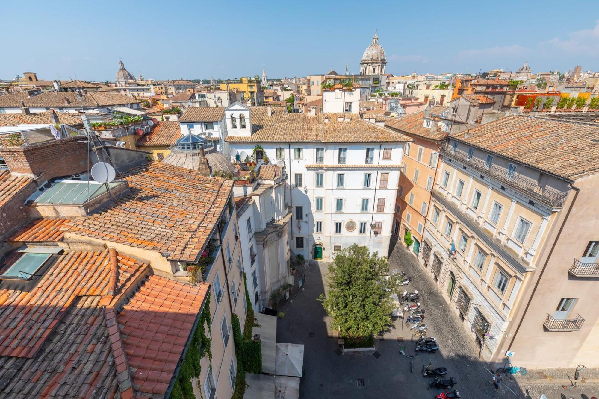 Apartment Farnese Stunning Penthouse | Romeloft Rom